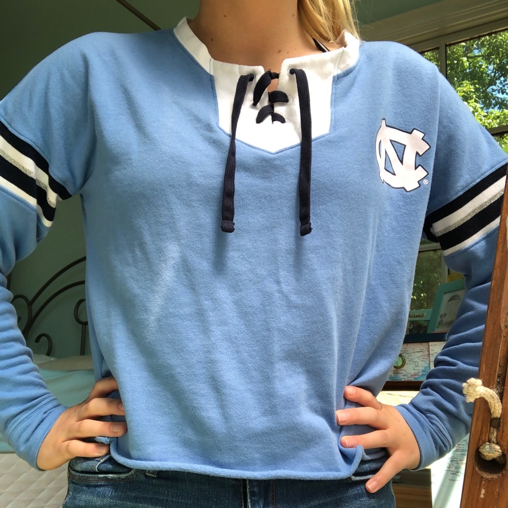 VS Pink UNC top